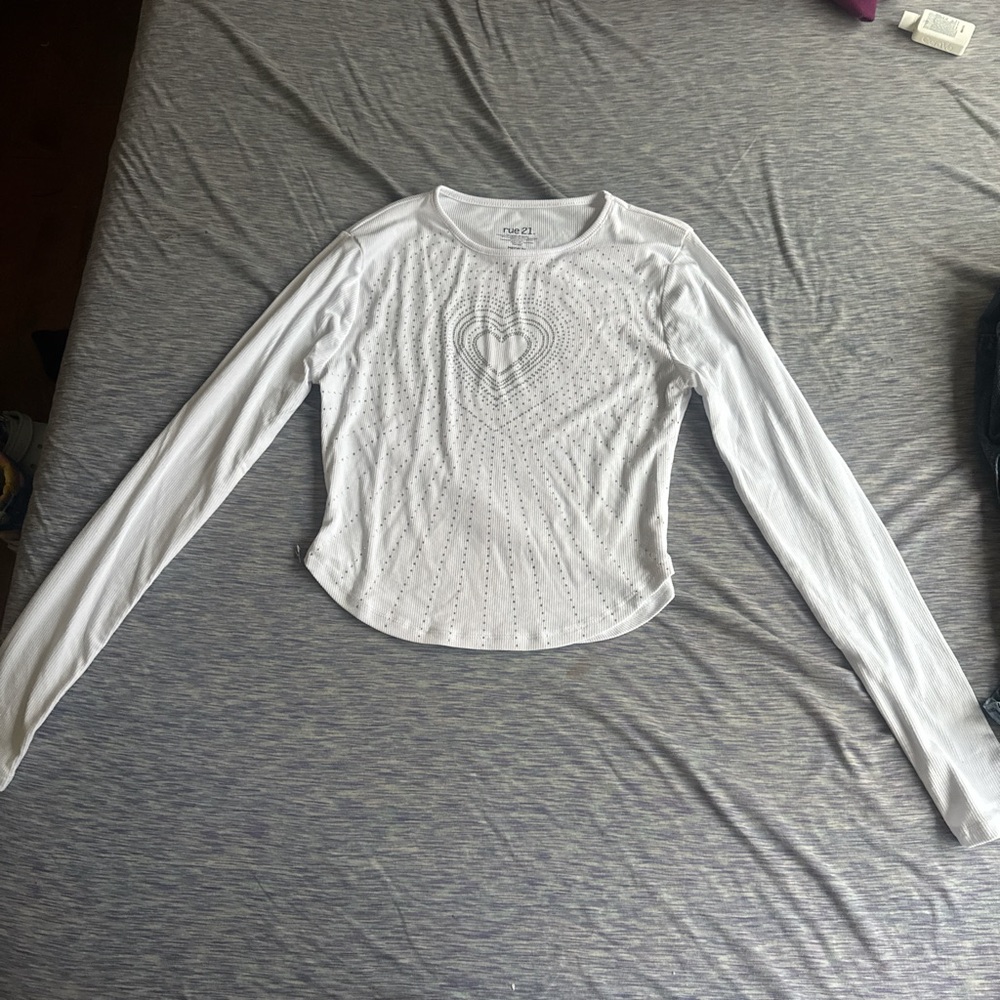 Rue21 Gray Raglan Long Sleeve Fitted Top